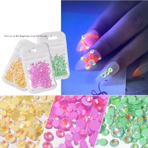 Mix Size Fluorescent Crystal AB Glass Nail Art Rhinestones